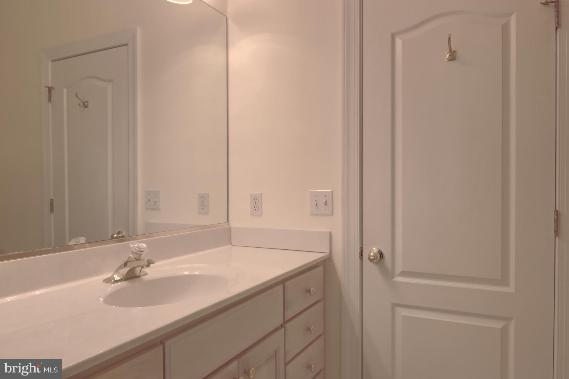 2700 Ogleton Road Annapolis, MD 21403 - Photo 26 of 30 Full Bath