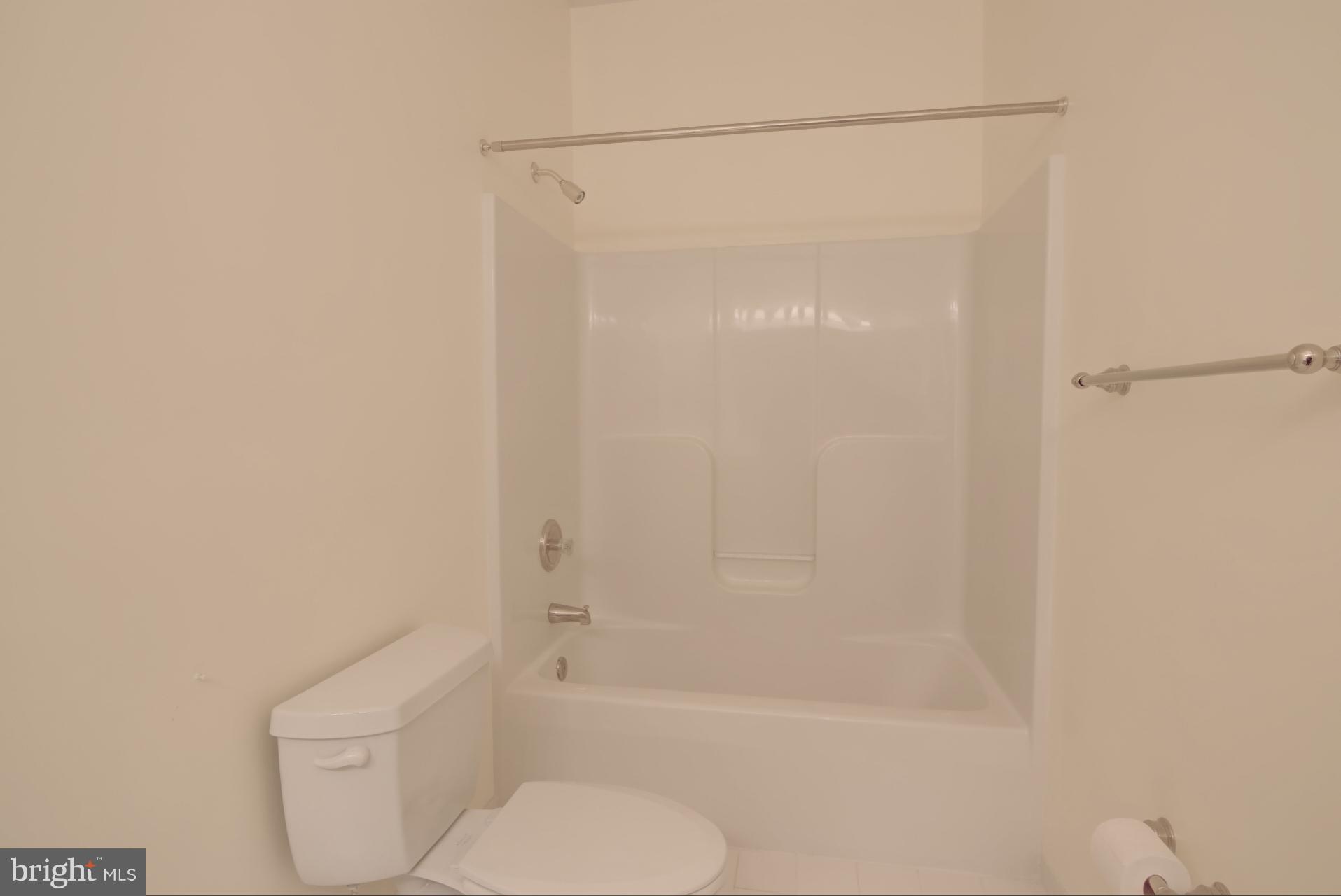 2700 Ogleton Road Annapolis, MD 21403 - Photo 27 of 30 Full Bath