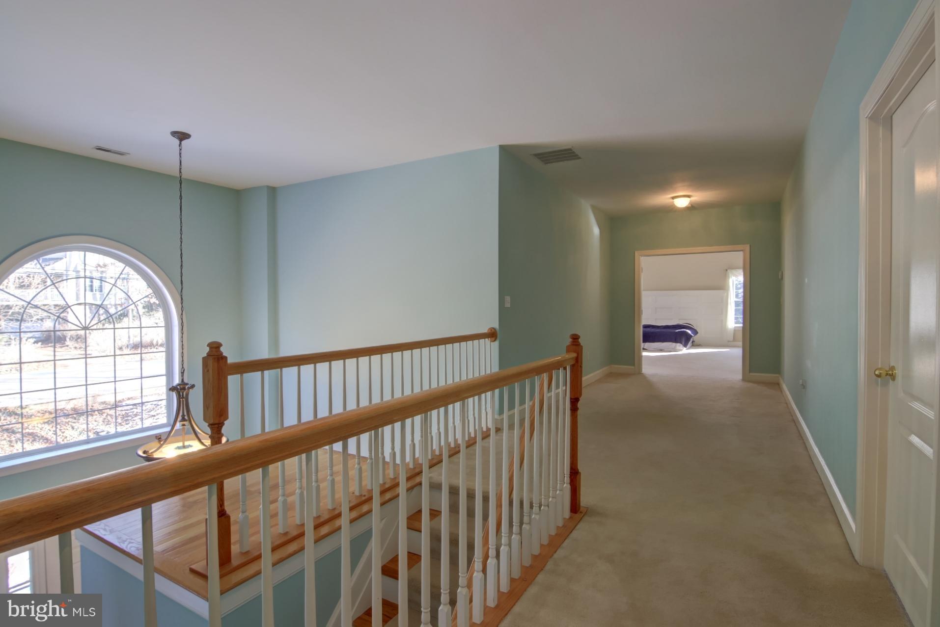 2700 Ogleton Road Annapolis, MD 21403 - Photo 30 of 30 Upper Hall