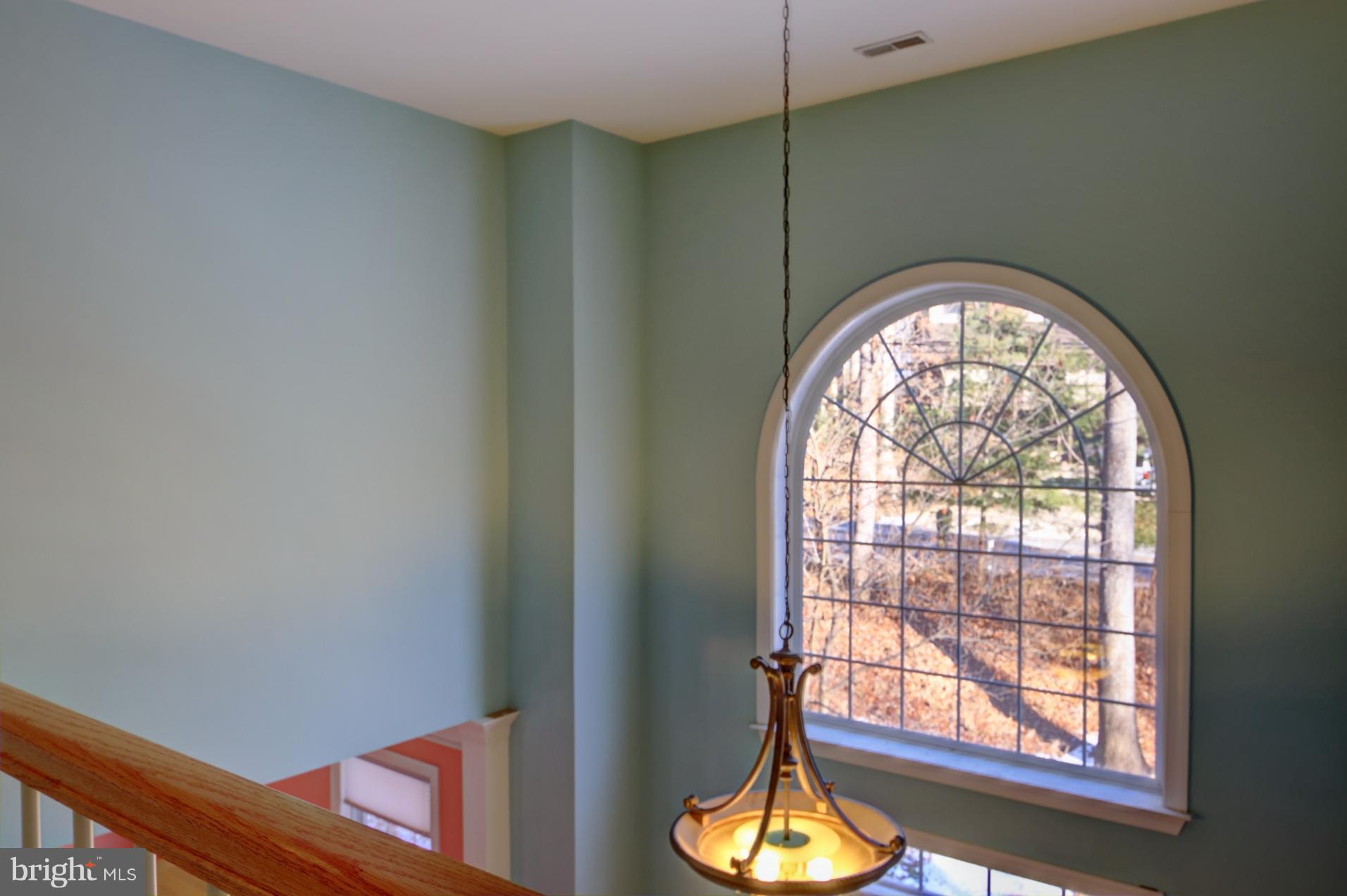 2700 Ogleton Road Annapolis, MD 21403 - Photo 7 of 30 Interior (General)