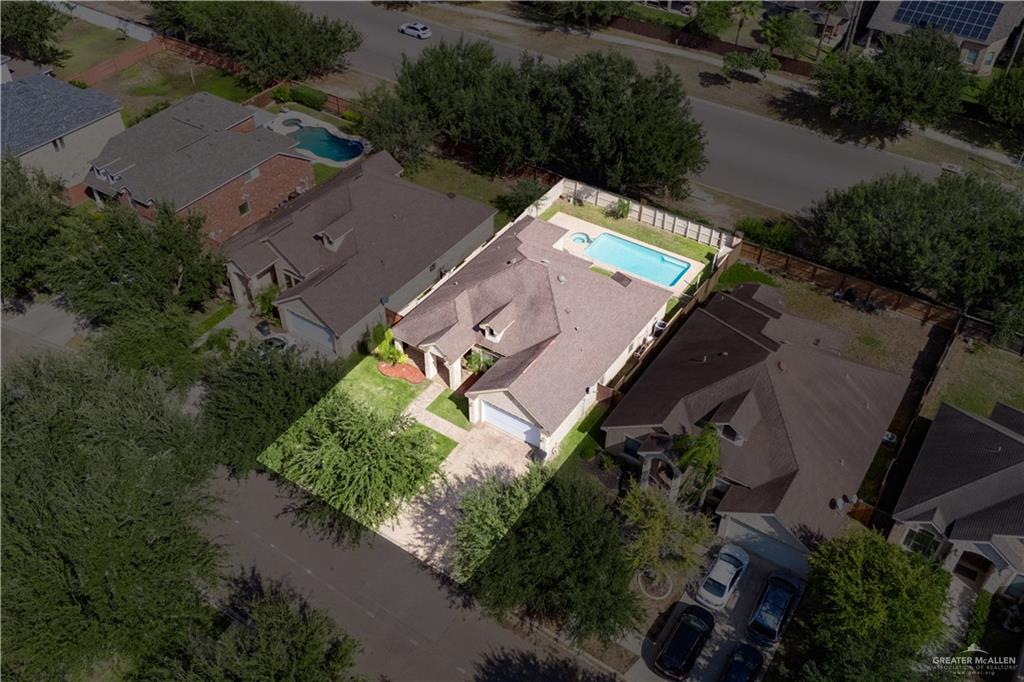 3305 Santa Monica Street Mission, TX 78572 - Photo 24 of 28 an aerial view of a house with a garden