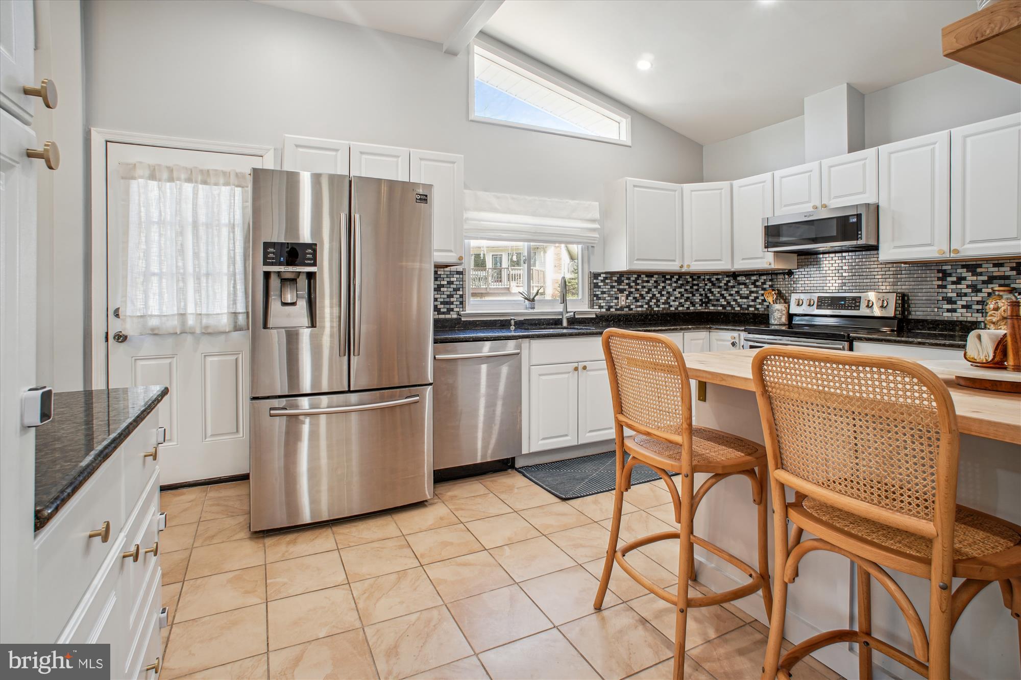 6330 Camilla Street Springfield, VA 22152 - Photo 15 of 31 Kitchen