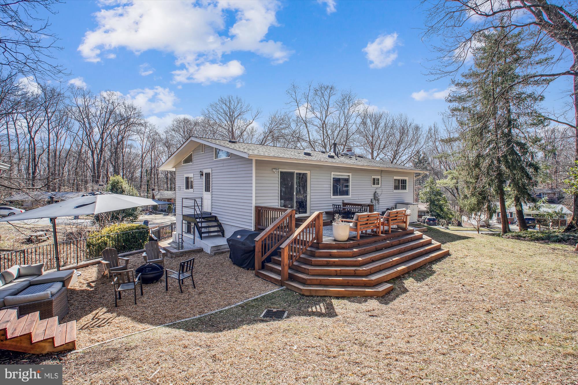 6330 Camilla Street Springfield, VA 22152 - Photo 5 of 31 Back Elevation