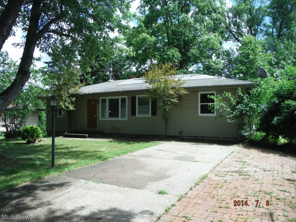 3156 Brenner Road Barberton, OH 44203 - Photo 2 of 8 Gallery Image 2