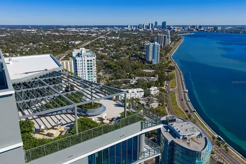 $1,899,900 | 3015 South Ysabella Avenue, Unit 2002, Tampa, FL 33629