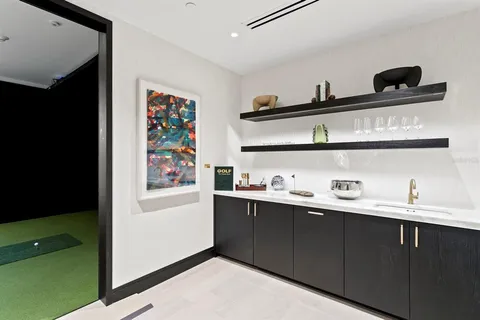 $1,899,900 | 3015 South Ysabella Avenue, Unit 2002, Tampa, FL 33629