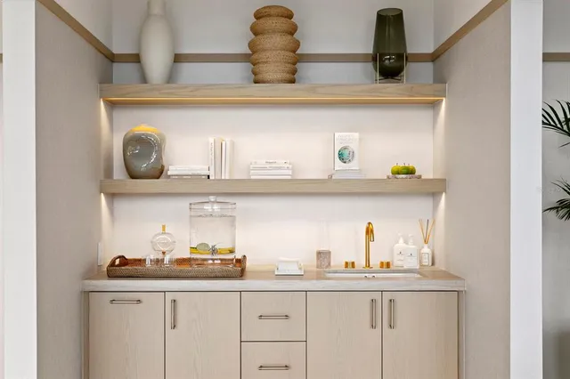 $2,350,000 | 3015 South Ysabella Avenue, Unit 2002, Tampa, FL 33629