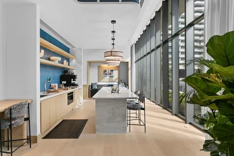 $1,899,900 | 3015 South Ysabella Avenue, Unit 2002, Tampa, FL 33629