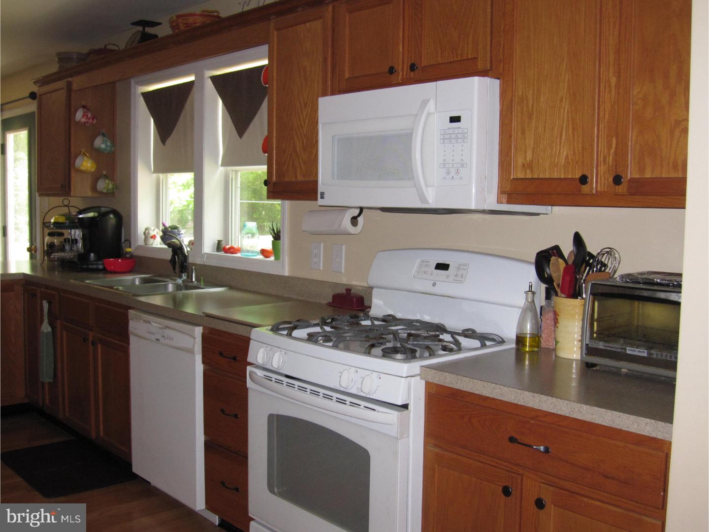 52 Hafler Road Sellersville, PA 18960 - Photo 11 of 25 Kitchen