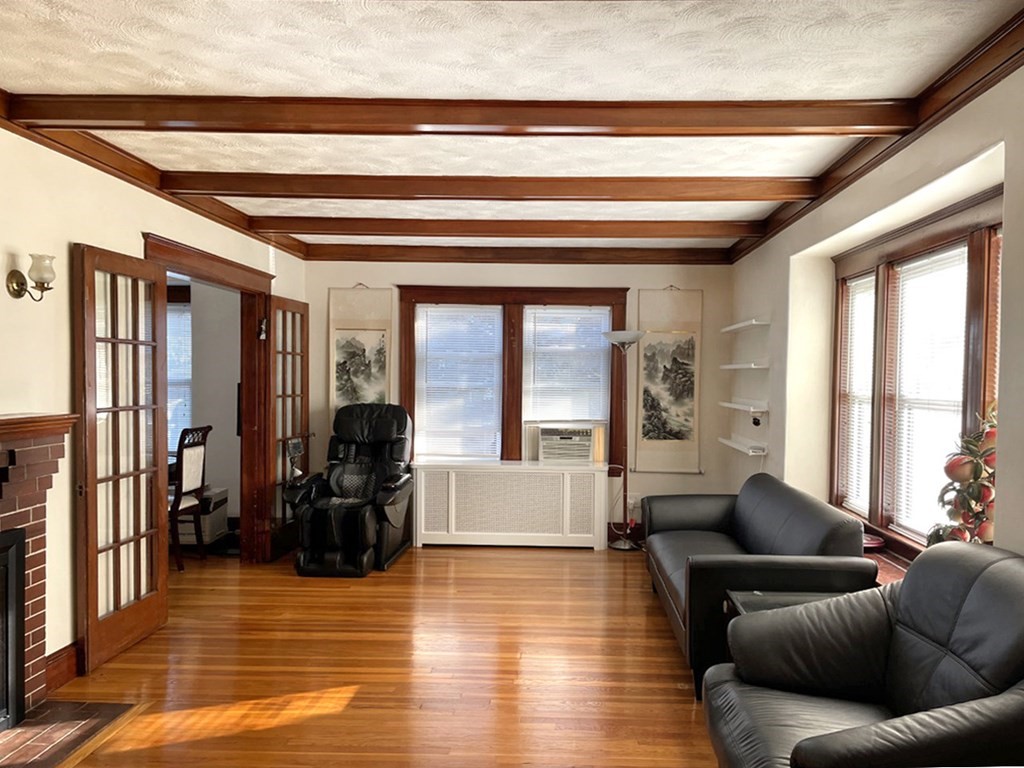 29 Buckingham Road Quincy, MA 02170 - Photo 5 of 22 Gallery Image 5