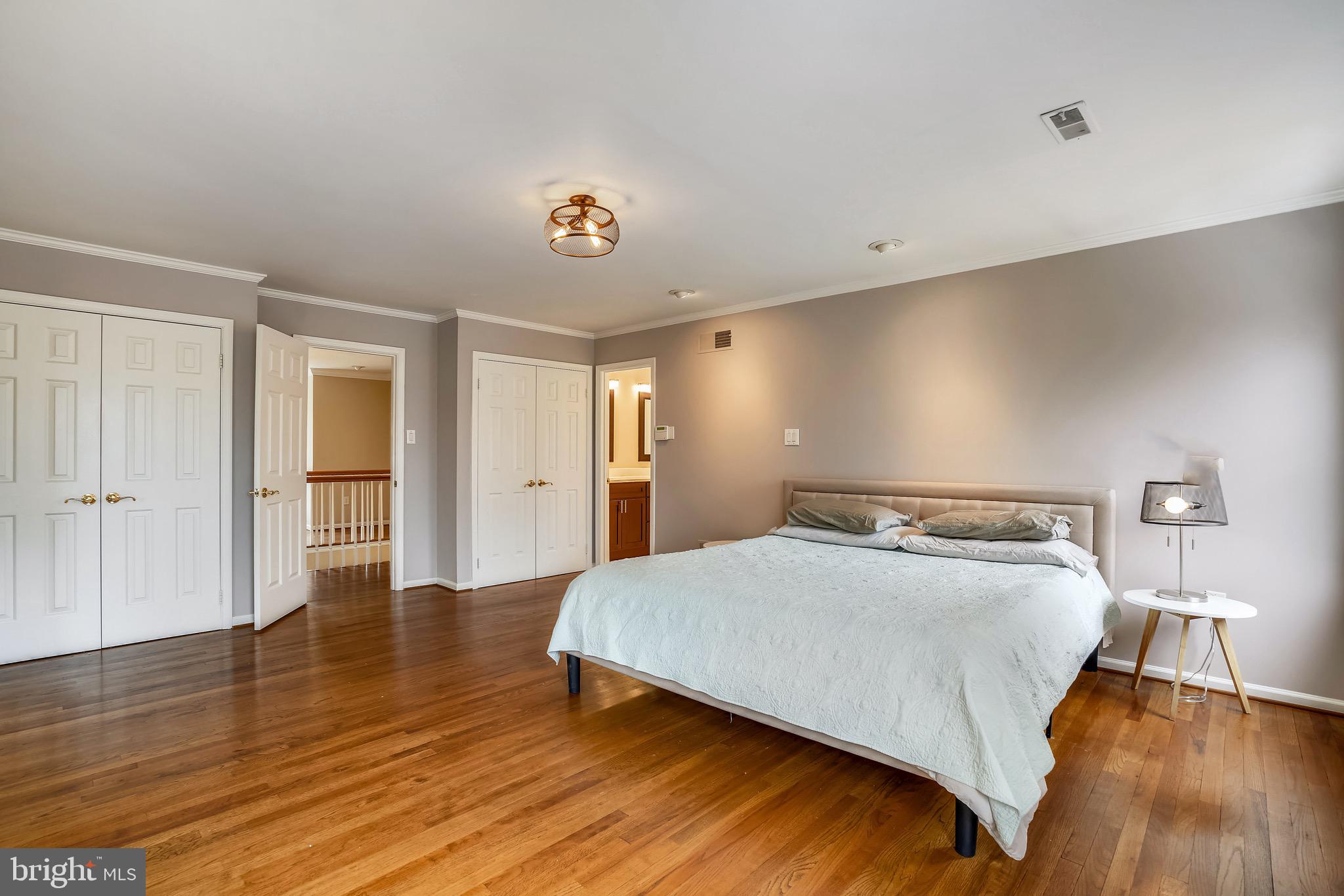 13521 Esworthy Road Darnestown, MD 20874 - Photo 14 of 34 Gallery Image 14