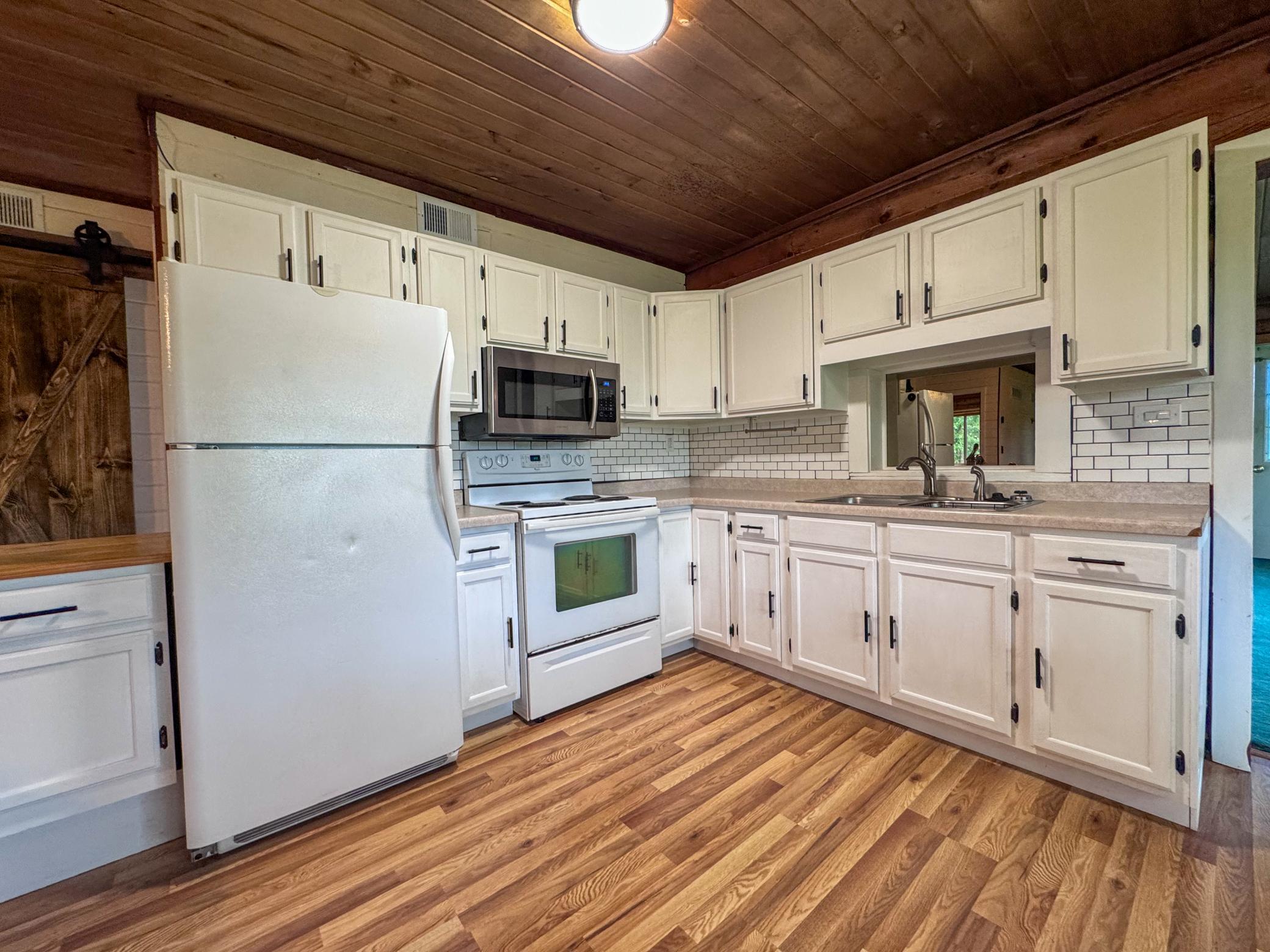 4436 Scribner Road Northwest Bemidji, MN 56601 - Photo 11 of 27