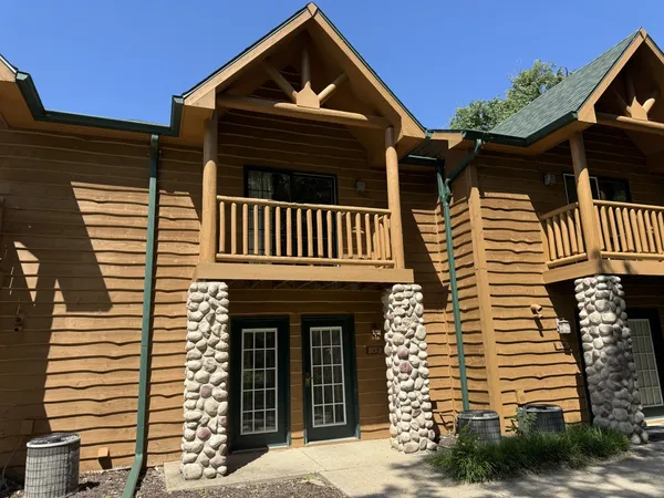 $165,000 | 2643 North 178th Route, Unit 93, Utica, IL 61373