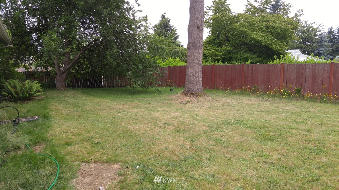 11054 Southeast 181st Street Renton, WA 98055 - Photo 15 of 16 Gallery Image 15