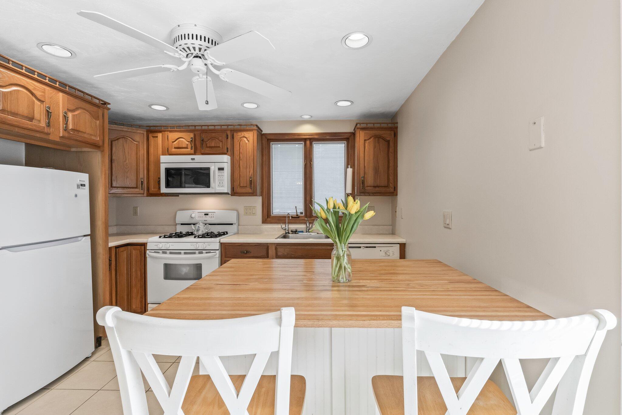 32 Clark Road Sagamore Beach, MA 02562 - Photo 11 of 42 12-web-or-mls-32-clark-rd