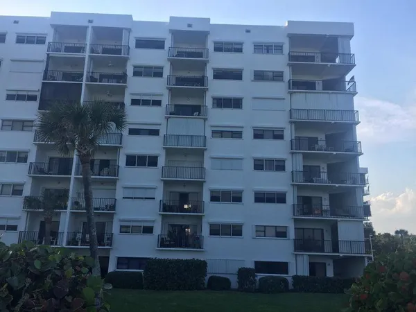$3,000 | 5159 North Hwy A1A, Unit 311B, Fort Pierce, FL 34949