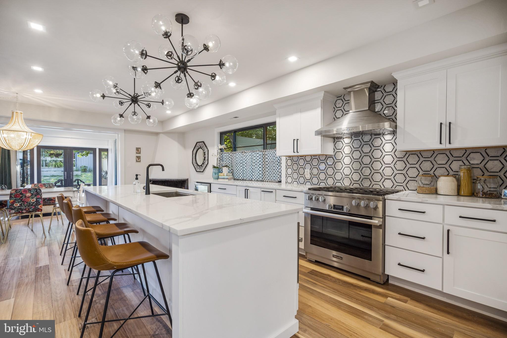 Welcome to 5608 39th St NW