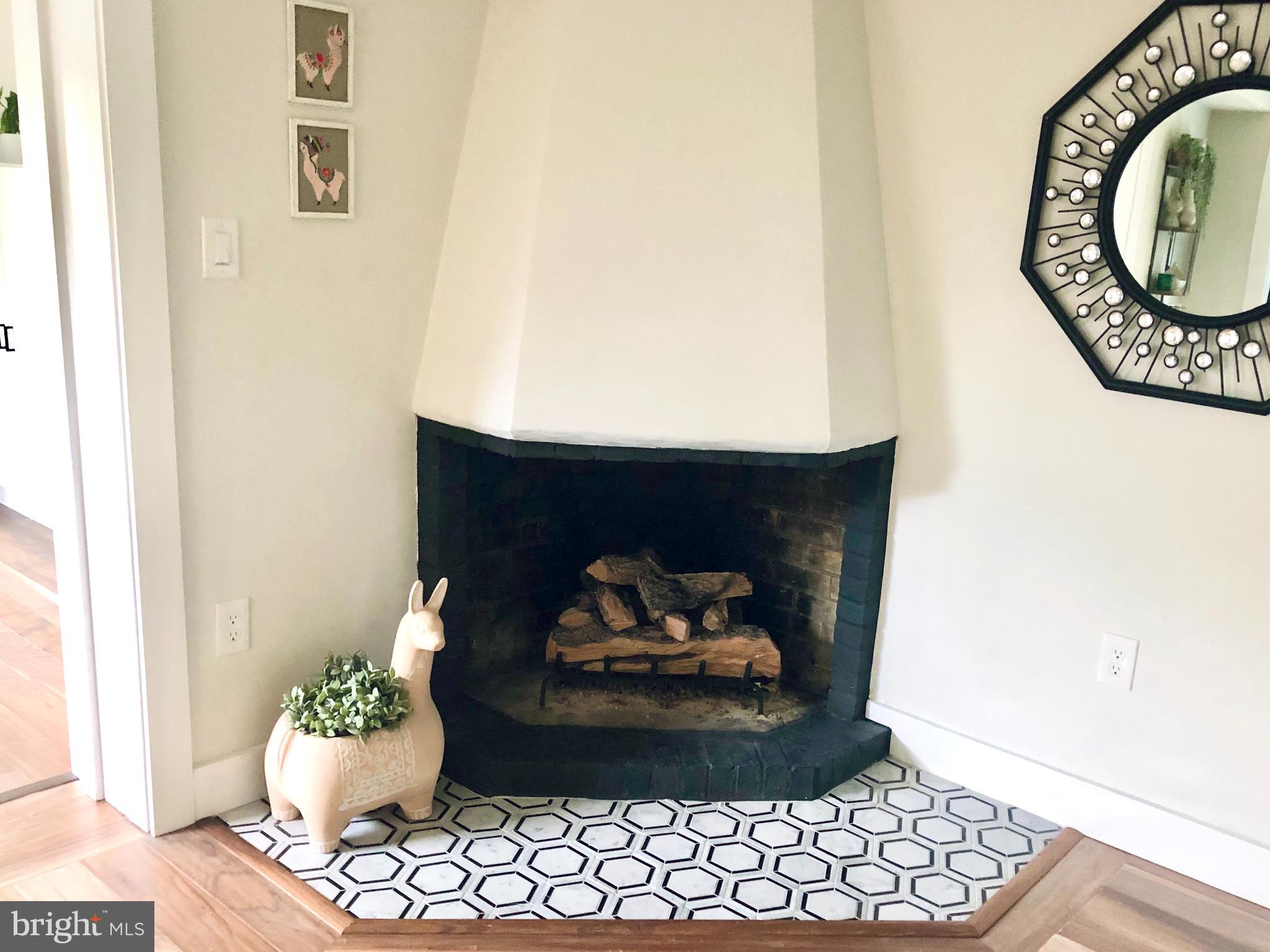 5608 39th Street Northwest Washington, DC 20015 - Photo 13 of 41