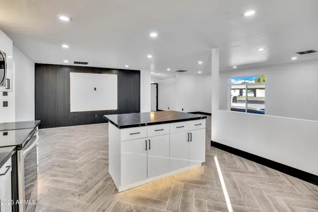 $449,999 | 6017 West Colter Street, Glendale, AZ 85301