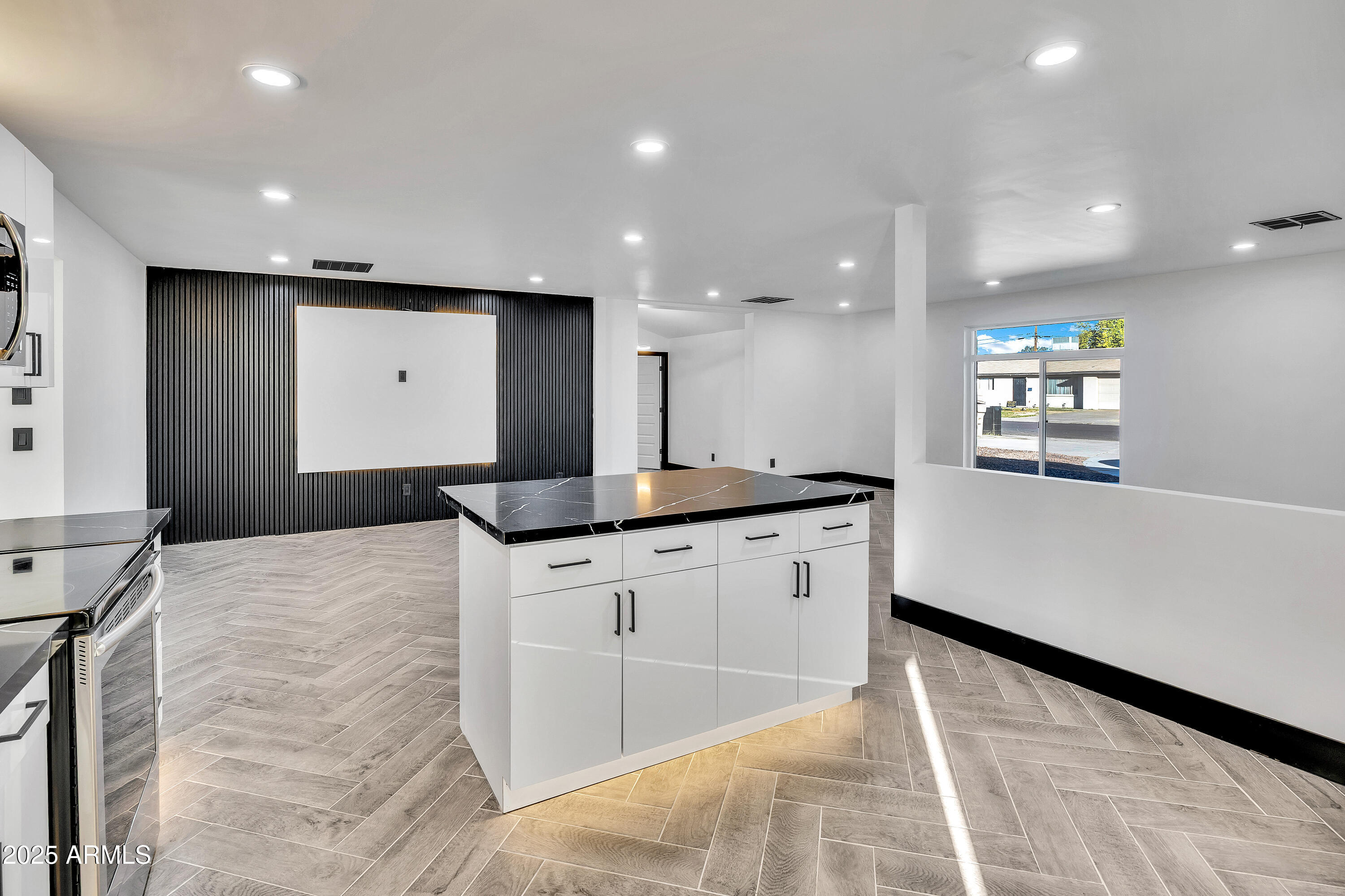 6017 West Colter Street Glendale, AZ 85301 - Photo 15 of 41 NCP18863