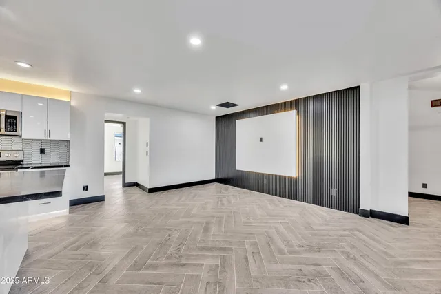 $449,999 | 6017 West Colter Street, Glendale, AZ 85301