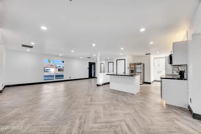 $449,999 | 6017 West Colter Street, Glendale, AZ 85301