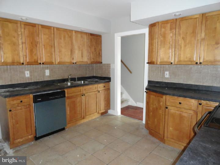 198 West Rose Tree Road Media, PA 19063 - Photo 6 of 12