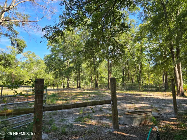 $219,900 | 19887 35th Drive, Wellborn, FL 32094