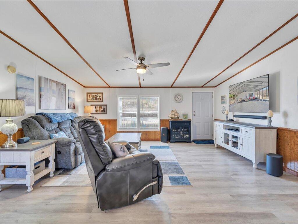 2039 Egg Farm Road Patrick Springs, VA 24133 - Photo 9 of 56 09-MIB00766