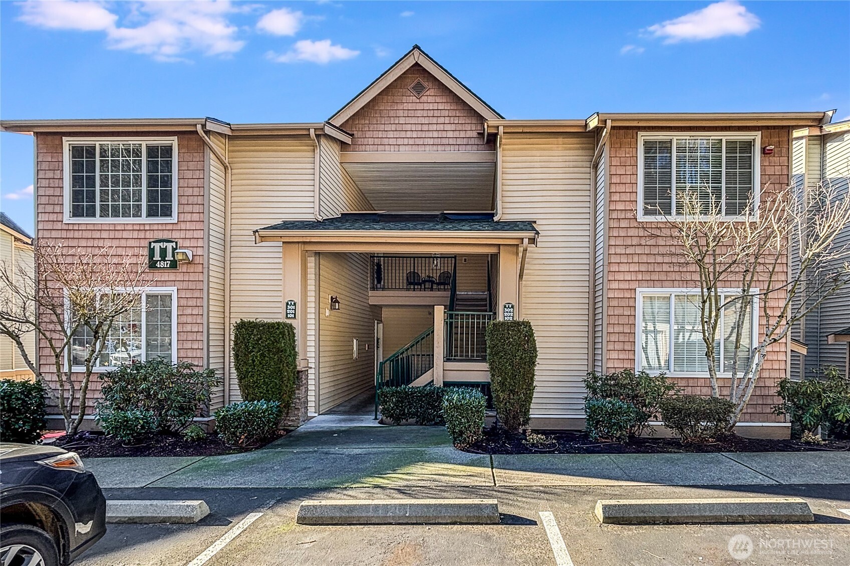 4817 Morris Avenue South, Unit TT302 Renton, WA 98055 - Photo 1 of 35