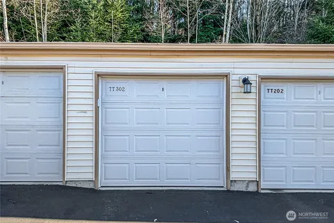 a view of house entrance