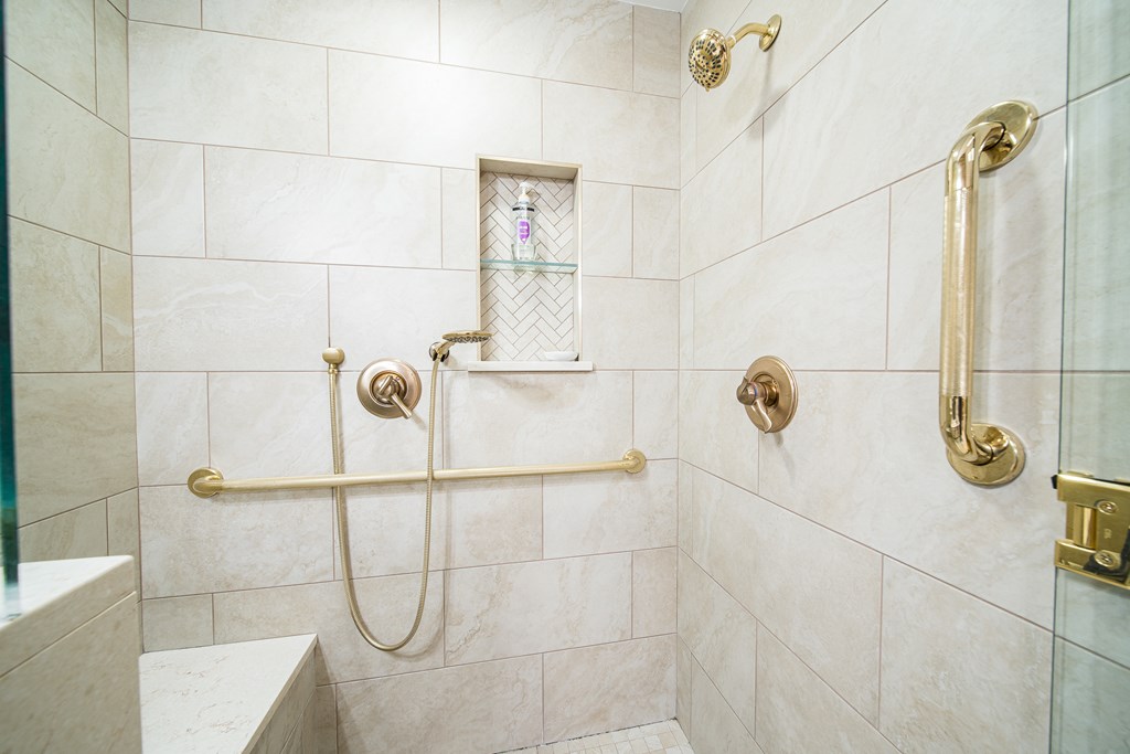 8100 Warm Springs Road Midland, GA 31820 - Photo 17 of 35 a bathroom with a shower