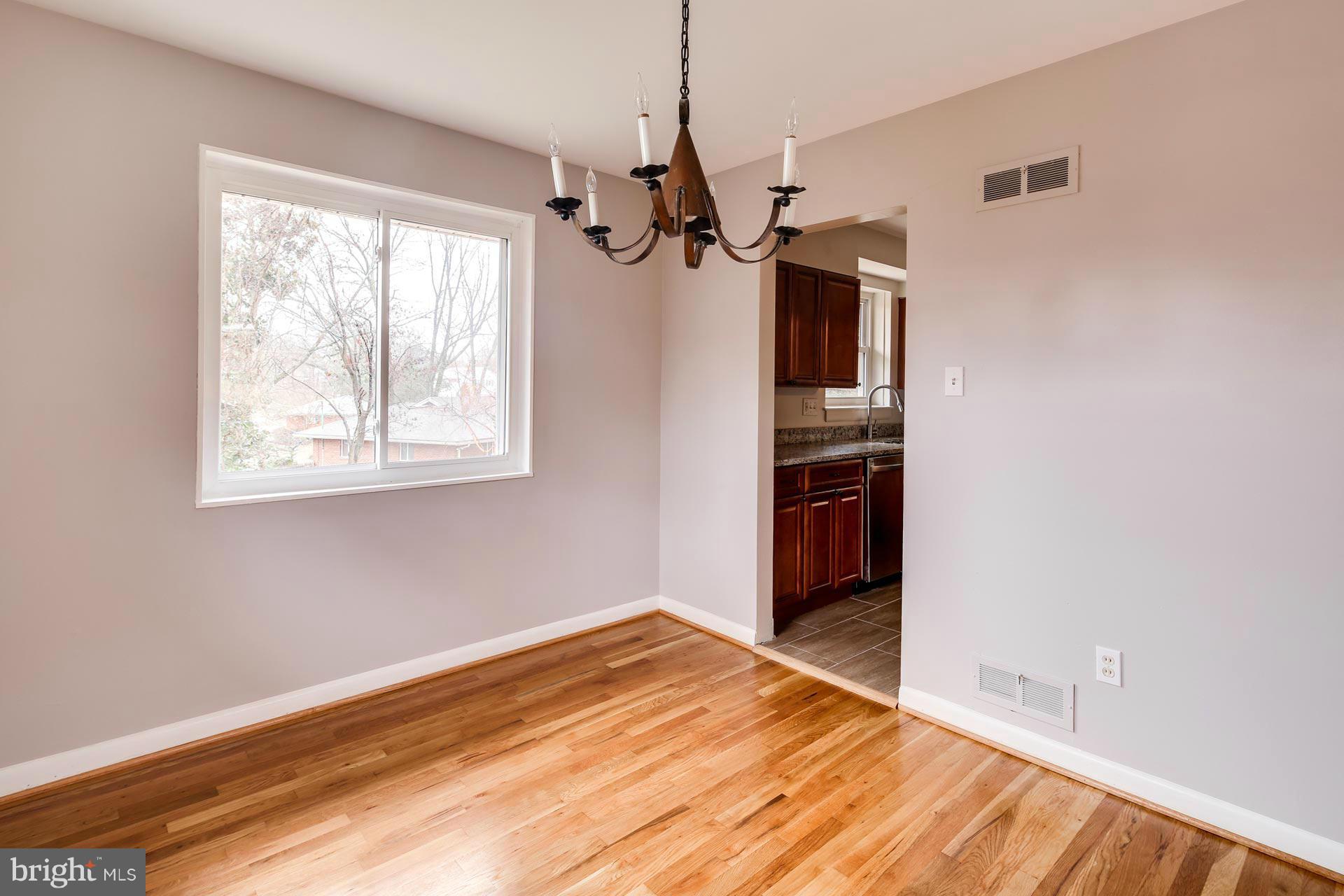 2210 Ross Road Silver Spring, MD 20910 - Photo 12 of 28 Dining Room