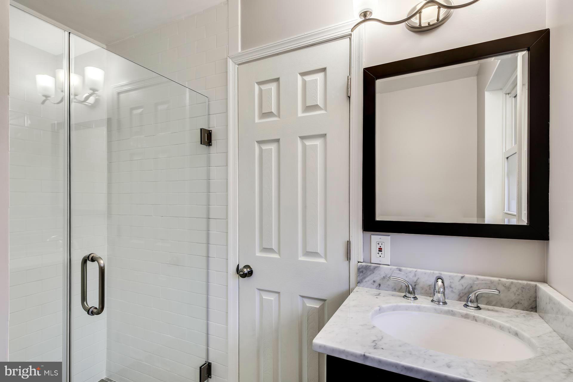 2210 Ross Road Silver Spring, MD 20910 - Photo 16 of 28 Bath (Master)