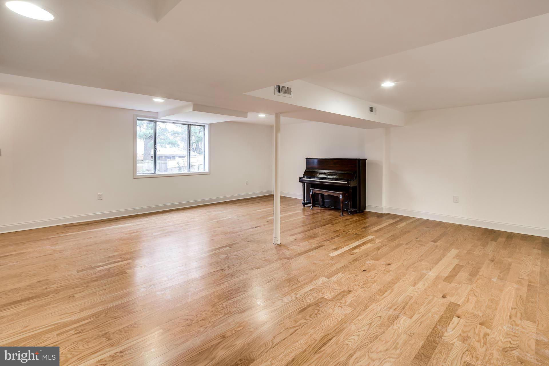 2210 Ross Road Silver Spring, MD 20910 - Photo 22 of 28 Basement