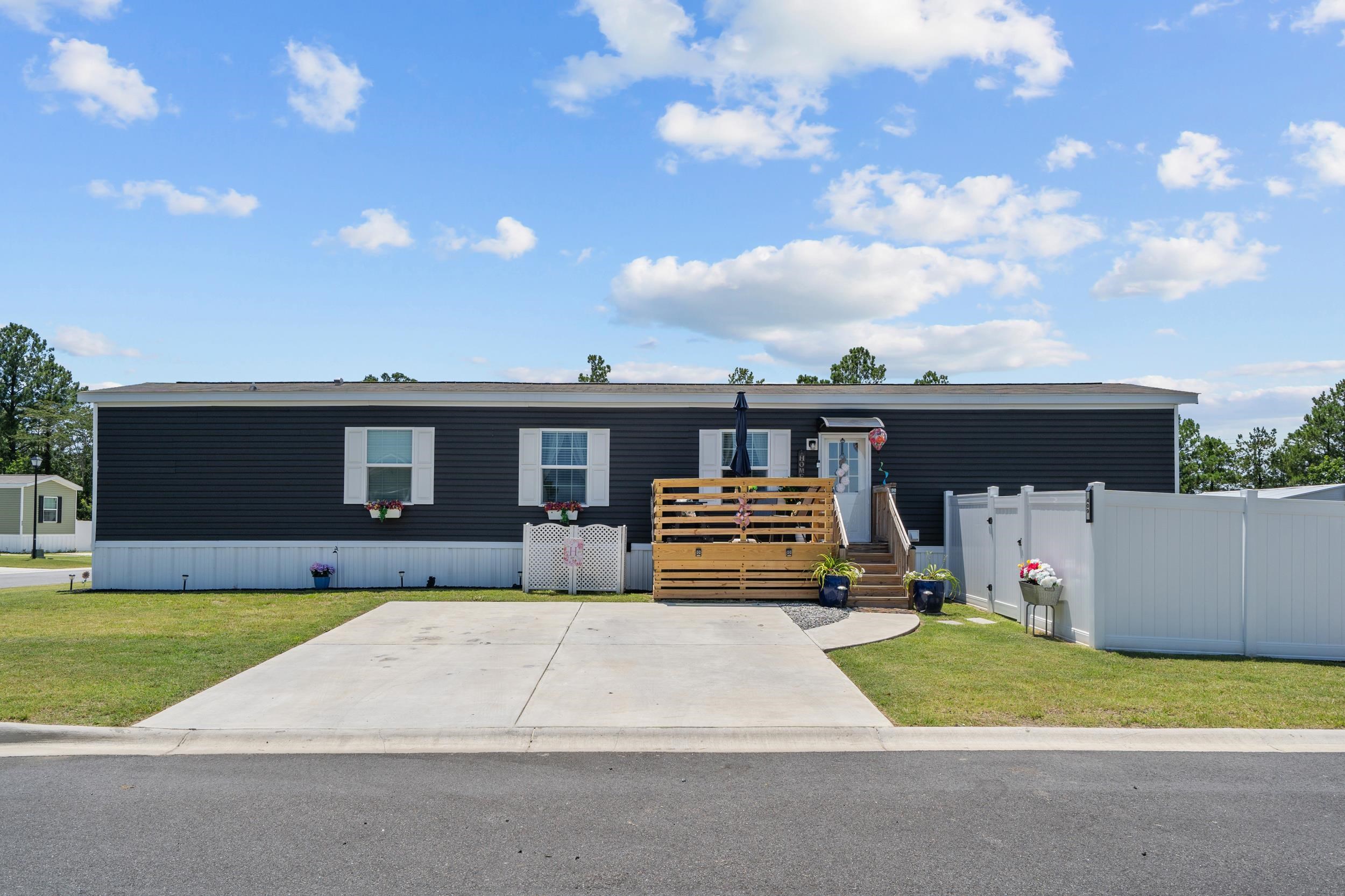 409 Cessna Street Myrtle Beach, SC 29577 - Photo 1 of 31