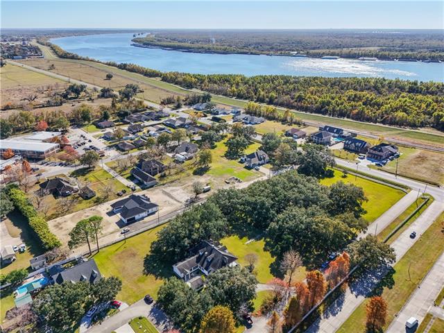 10 Pecan Grove Lane Meraux, LA 70075 - Photo 37 of 43