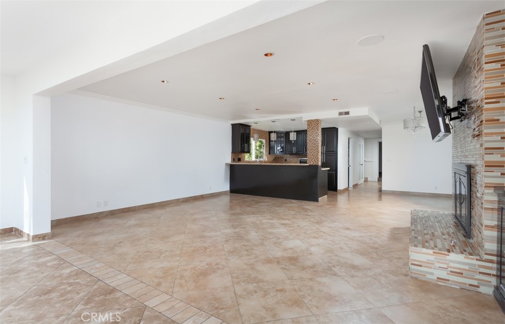 2808 Terry Road Laguna Beach, CA 92651 - Photo 11 of 43 Gallery Image 11
