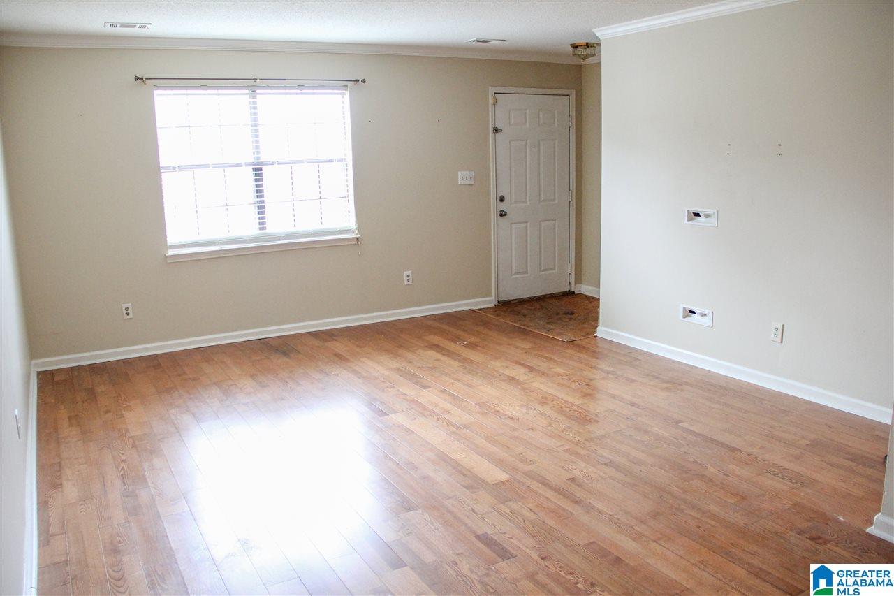1444 Applegate Drive Alabaster, AL 35007 - Photo 3 of 28
