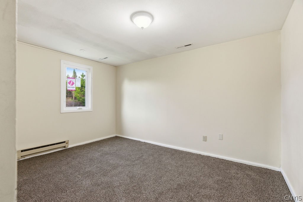 5180 Orangeport Road Clay, NY 13029 - Photo 14 of 47