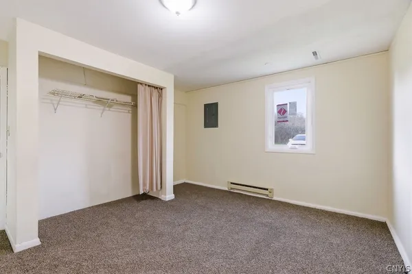 $349,900 | 5180 Orangeport Road, Clay, NY 13029