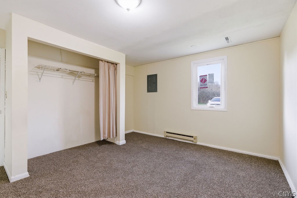 5180 Orangeport Road Clay, NY 13029 - Photo 15 of 47