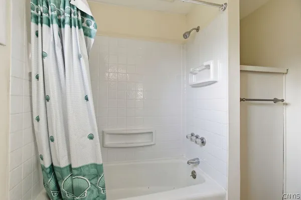 $349,900 | 5180 Orangeport Road, Clay, NY 13029