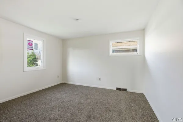 $349,900 | 5180 Orangeport Road, Clay, NY 13029