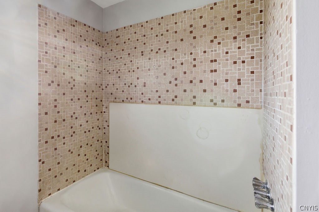 5180 Orangeport Road Clay, NY 13029 - Photo 25 of 47