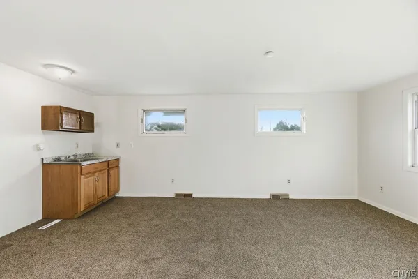 $349,900 | 5180 Orangeport Road, Clay, NY 13029