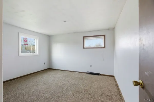 $349,900 | 5180 Orangeport Road, Clay, NY 13029