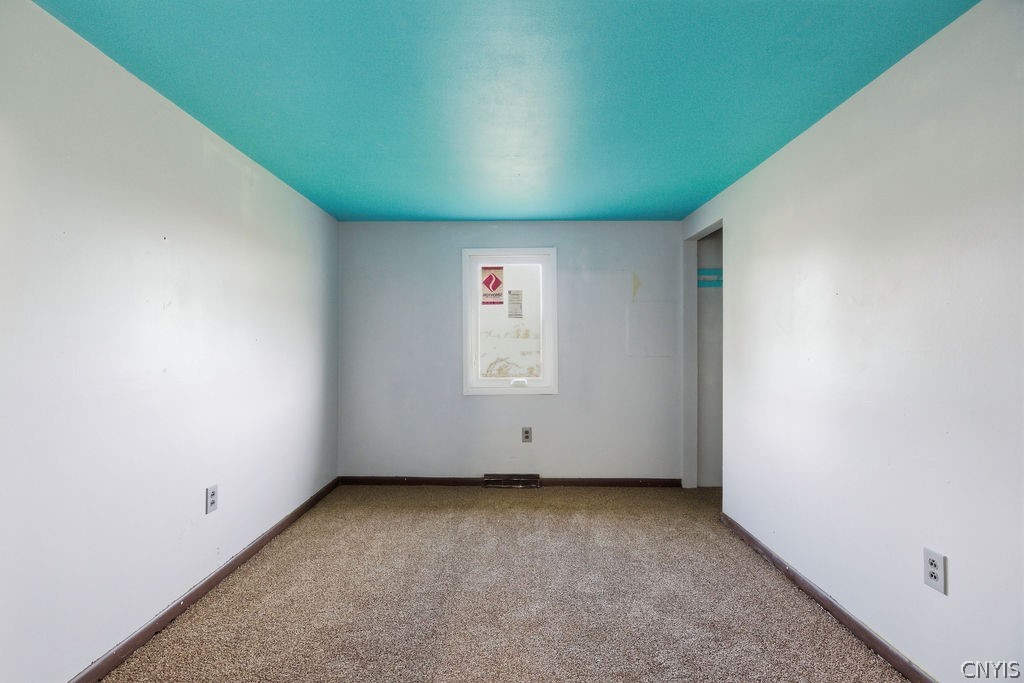 5180 Orangeport Road Clay, NY 13029 - Photo 35 of 47