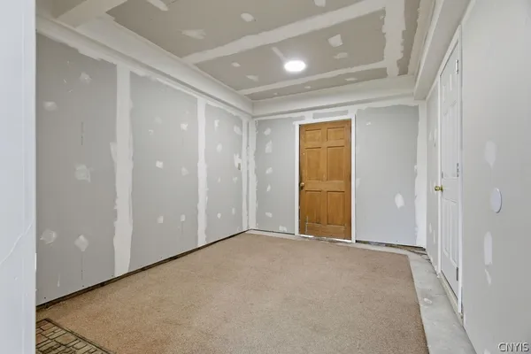 $349,900 | 5180 Orangeport Road, Clay, NY 13029