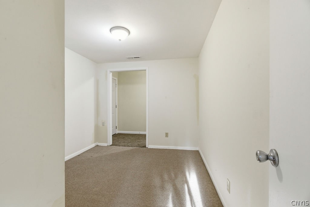 5180 Orangeport Road Clay, NY 13029 - Photo 8 of 47